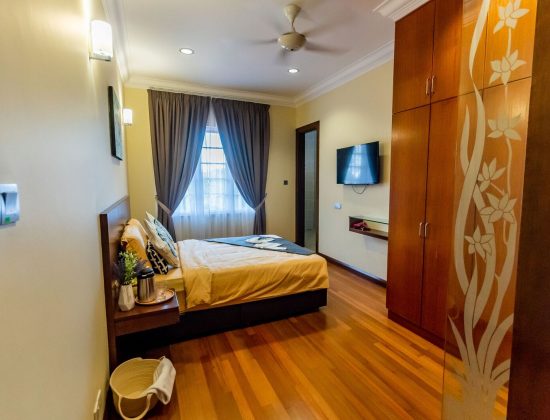 SW Confinement Centre