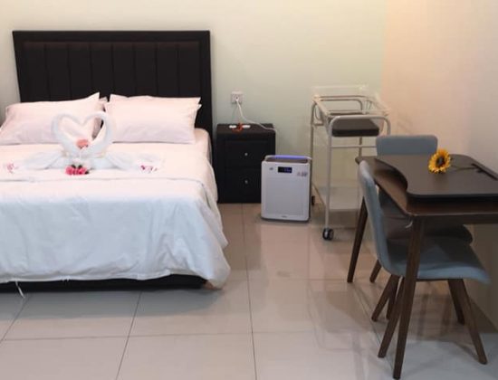 WarmShine Confinement Centre 温馨月子中心