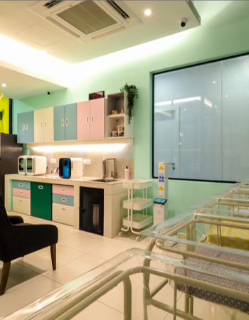 Mommy Mansion