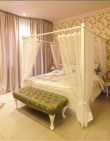 Mommy Mansion